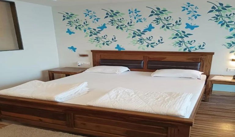 Non-AC Room at Suntar Bhavan