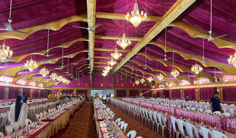 Spacious rooms for families at Suntar Bhavan